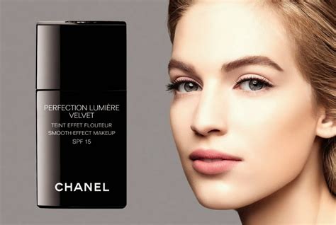 base de maquillaje chanel perfection lumiere velvet|CHANEL Perfection Lumiere Velvet Foundation .